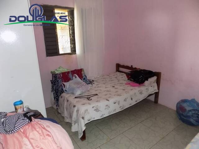 CASAS FORA DE CONDOMÍNIO para Venda em Viamão - 4