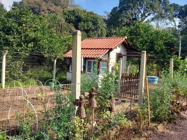 CASAS EM CONDOMÍNIO FECHADO para Venda em Viamão - 4