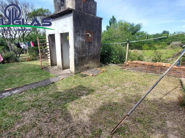 #2067 - CASAS EM CONDOMÍNIO FECHADO para Venda em Viamão - RS