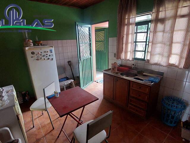 CASAS FORA DE CONDOMÍNIO para Venda em Viamão - 2