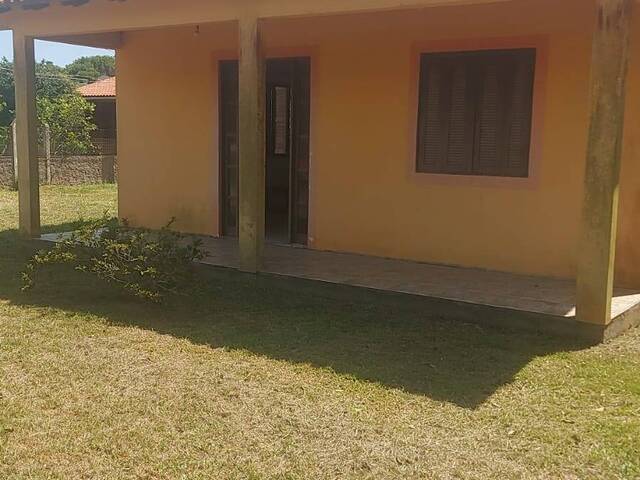 #2096 - CASAS EM CONDOMÍNIO FECHADO para Venda em Viamão - RS - 3