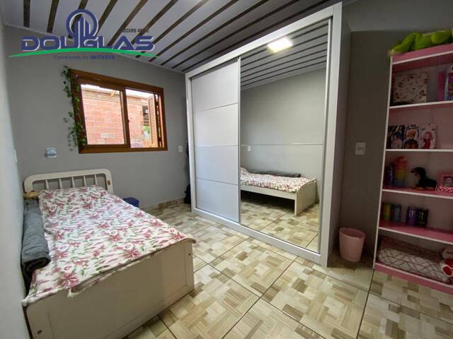 CASAS EM CONDOMÍNIO FECHADO para Venda em Viamão - 4