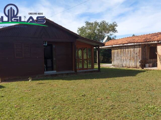 #2254 - CASAS EM CONDOMÍNIO FECHADO para Venda em Viamão - RS