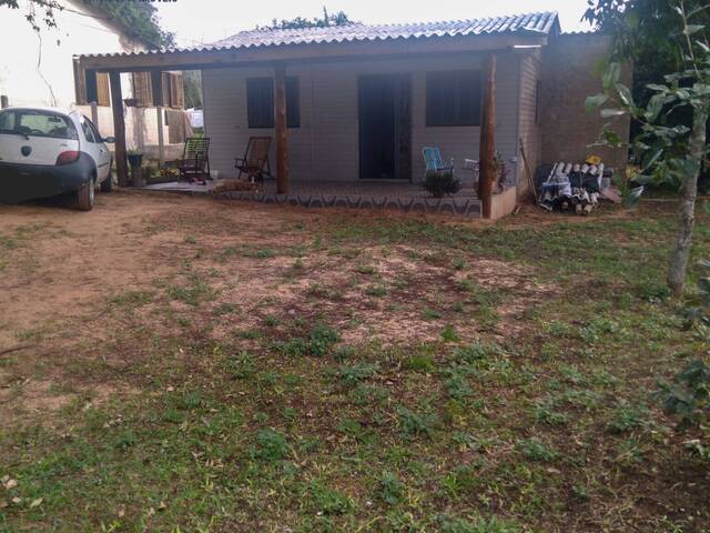 #2261 - CASAS EM CONDOMÍNIO FECHADO para Venda em Viamão - RS - 2