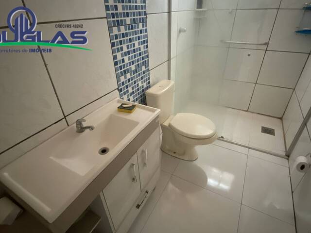 CASAS FORA DE CONDOMÍNIO para Venda em Viamão - 2