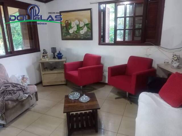 CASAS EM CONDOMÍNIO FECHADO para Venda em Viamão - 3