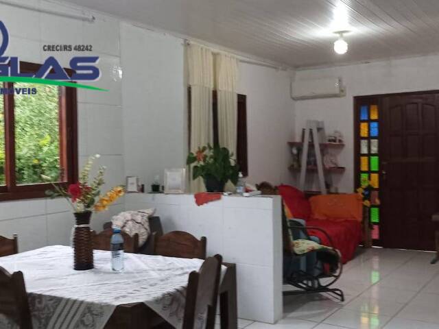 #2414 - CASAS EM CONDOMÍNIO FECHADO para Venda em Viamão - RS - 2