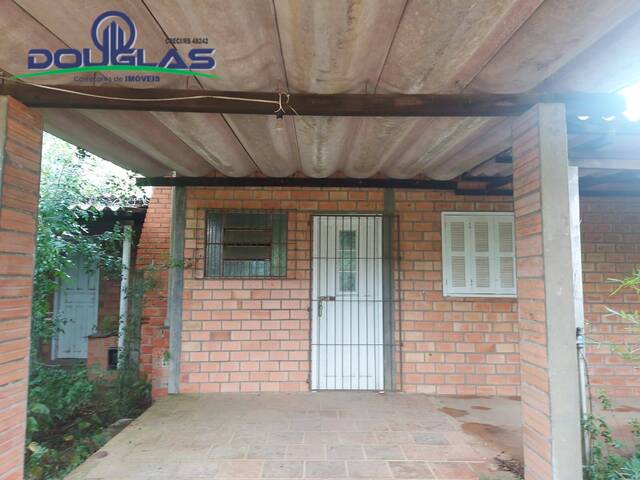 #2415 - CASAS EM CONDOMÍNIO FECHADO para Venda em Viamão - RS