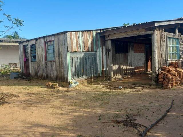#2438 - CASAS FORA DE CONDOMÍNIO para Venda em Viamão - RS - 2