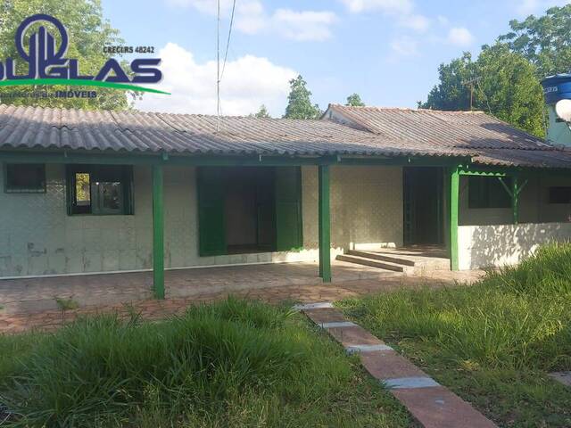 #2492 - CASAS EM CONDOMÍNIO FECHADO para Venda em Viamão - RS