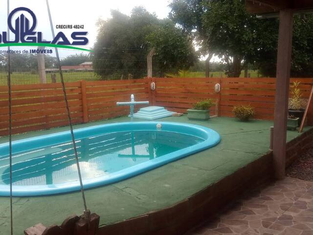 #2538 - CASAS EM CONDOMÍNIO FECHADO para Venda em Viamão - RS