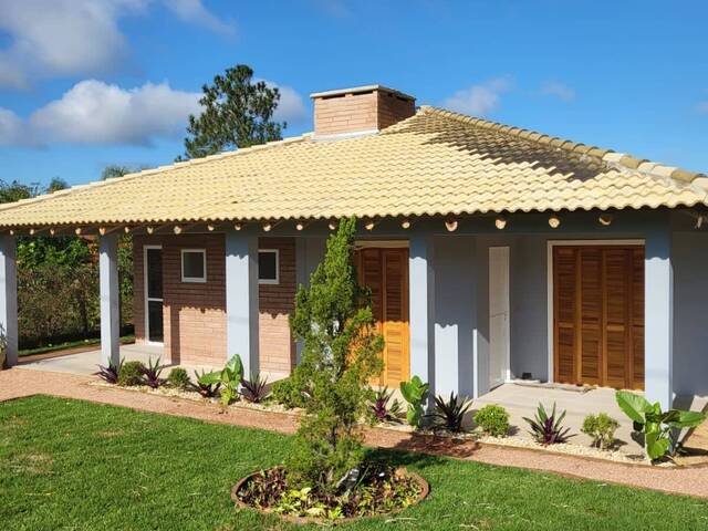 #2566 - CASAS EM CONDOMÍNIO FECHADO para Venda em Viamão - RS - 1