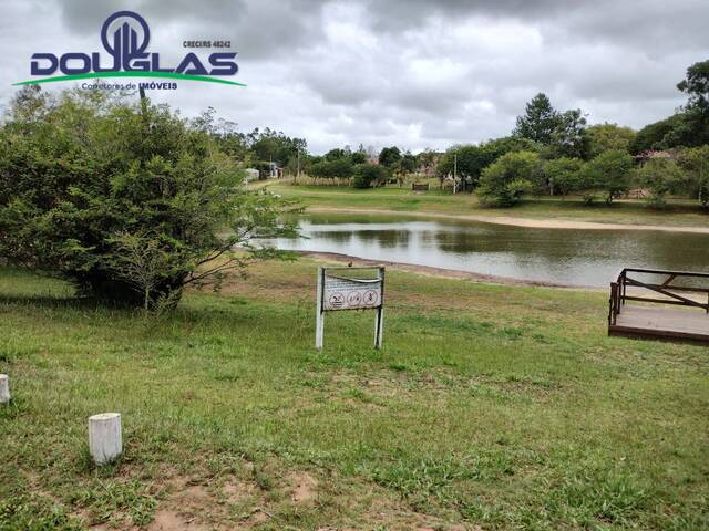 #2571 - CASAS EM CONDOMÍNIO FECHADO para Venda em Viamão - RS