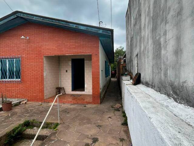 #2590 - CASAS EM CONDOMÍNIO FECHADO para Venda em Viamão - RS - 2