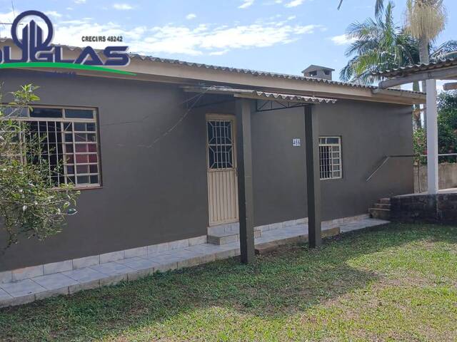 #2614 - CASAS EM CONDOMÍNIO FECHADO para Venda em Viamão - RS