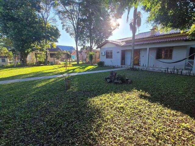 CASAS EM CONDOMÍNIO FECHADO para Venda em Viamão - 2