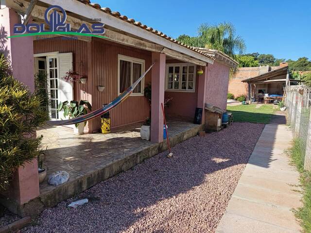 CASAS EM CONDOMÍNIO FECHADO para Venda em Viamão - 3