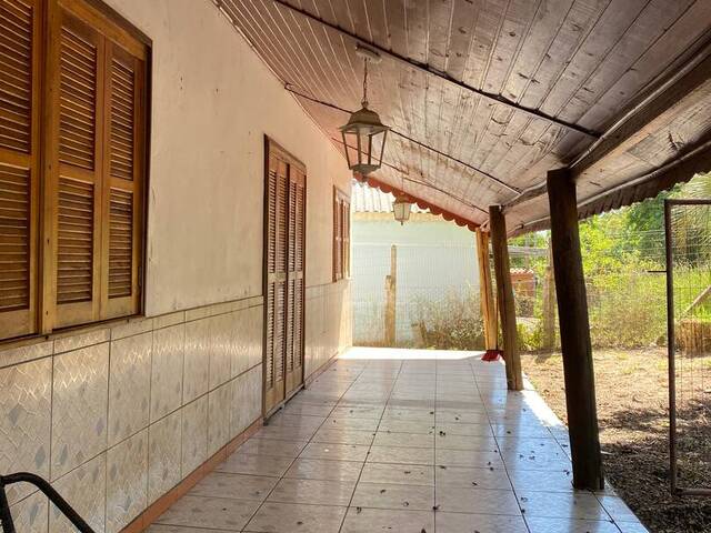 Venda em Águas Claras - Viamão