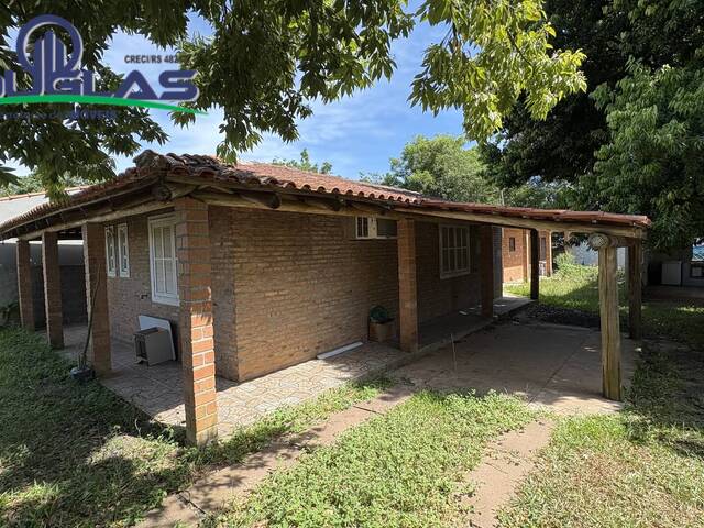 #2910 - CASAS EM CONDOMÍNIO FECHADO para Venda em Viamão - RS