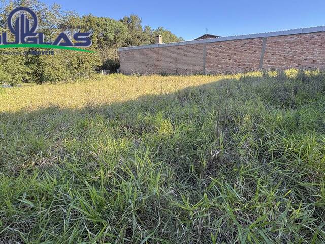 TERRENOS EM CONDOMÍNIO FECHADO para Venda em Viamão - 3