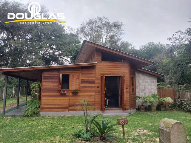 #2999 - CASAS EM CONDOMÍNIO FECHADO para Venda em Viamão - RS