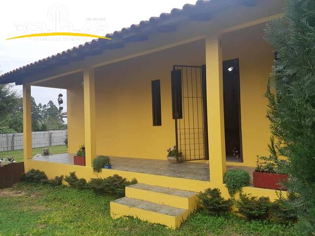 #3001 - CASAS EM CONDOMÍNIO FECHADO para Venda em Viamão - RS - 2