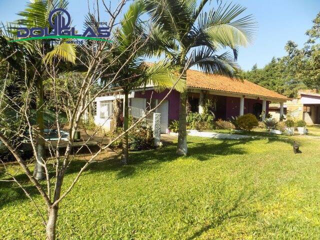 #1077 - CASAS EM CONDOMÍNIO FECHADO para Venda em Viamão - RS