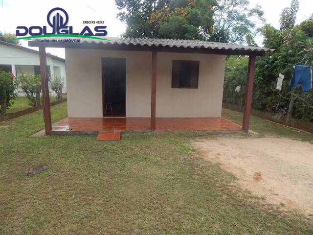 #1685 - CASAS FORA DE CONDOMÍNIO para Venda em Viamão - RS - 3