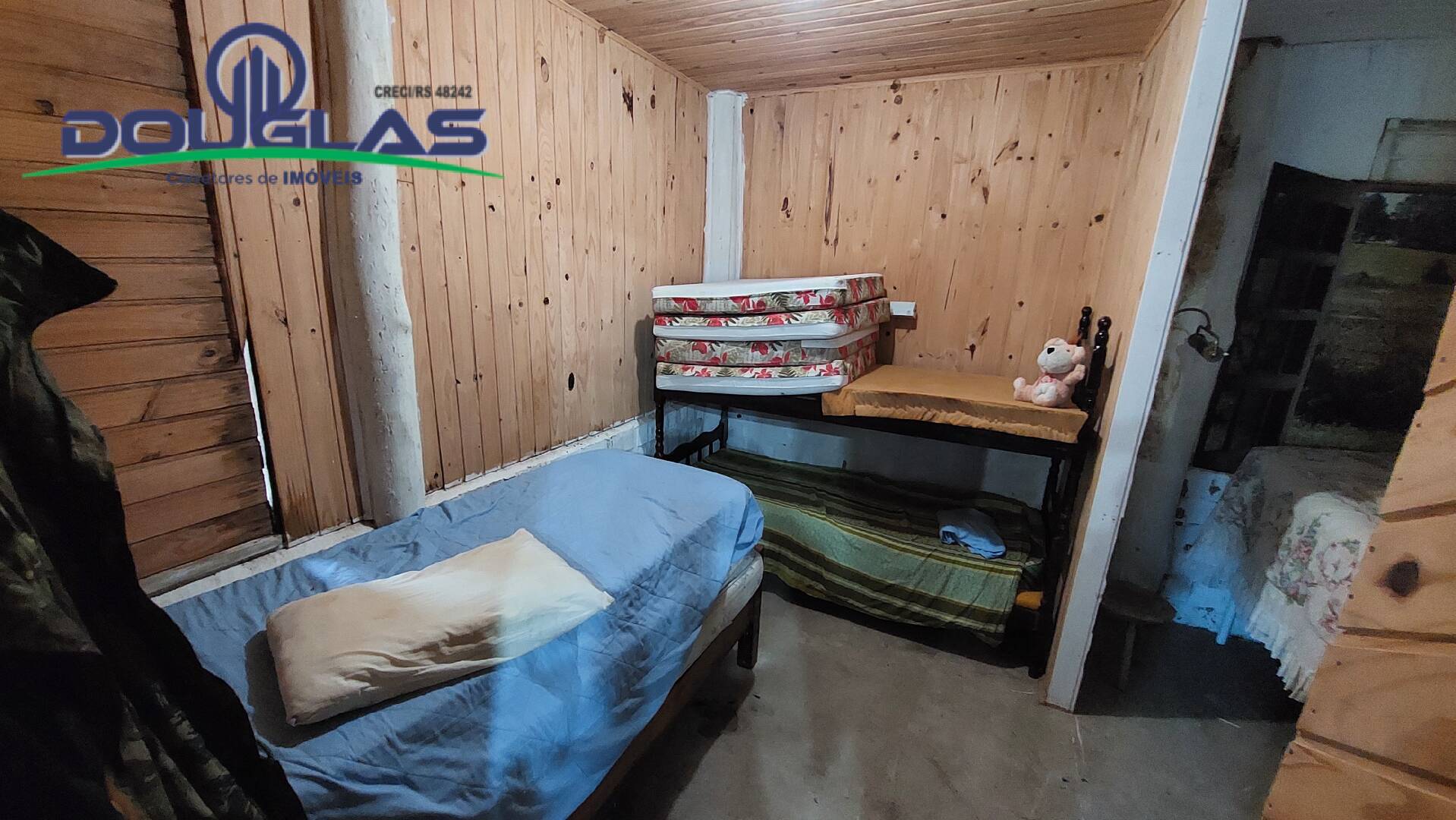 Sítio à venda com 2 quartos, 100m² - Foto 15