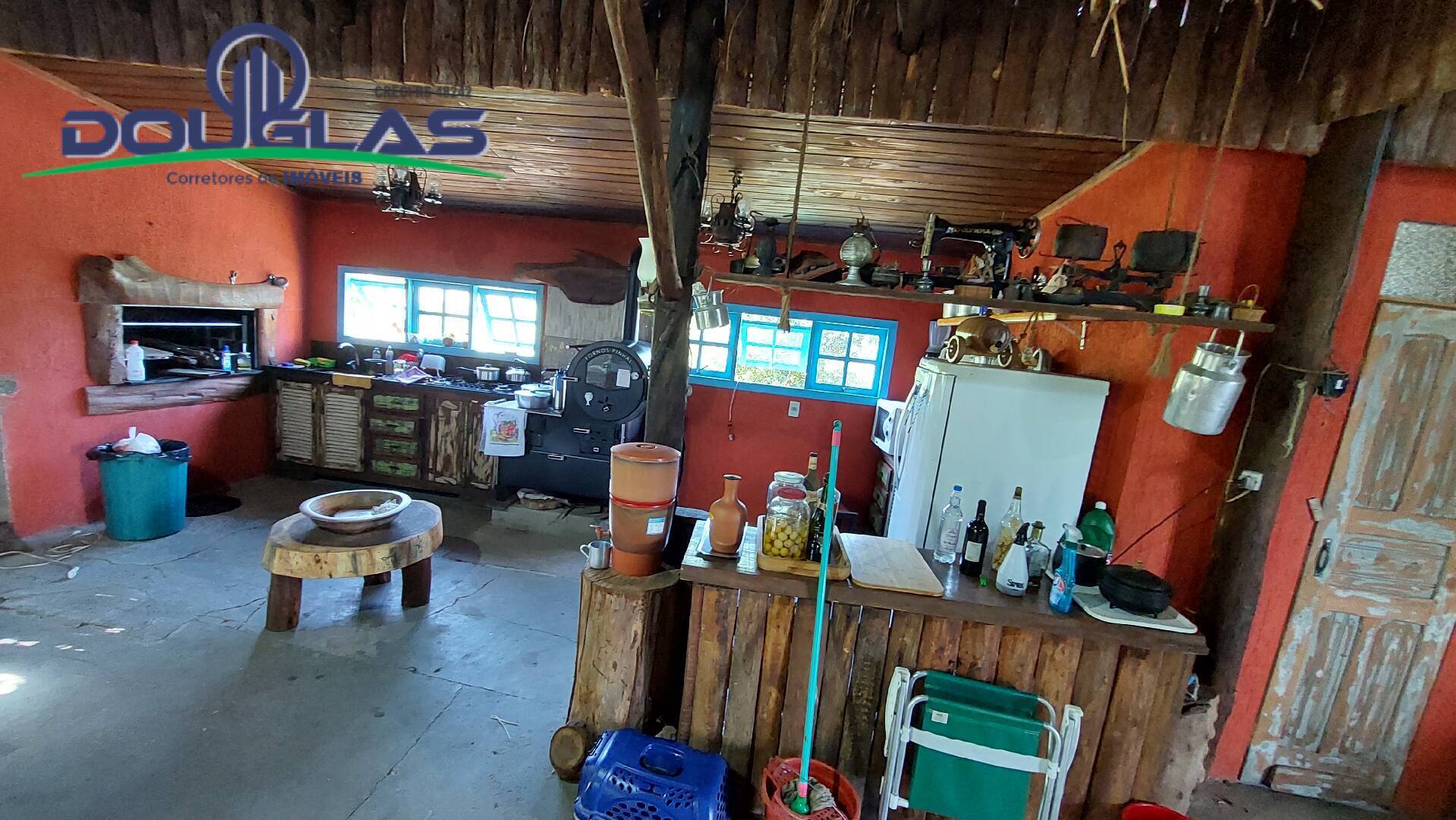 Sítio à venda com 2 quartos, 100m² - Foto 13