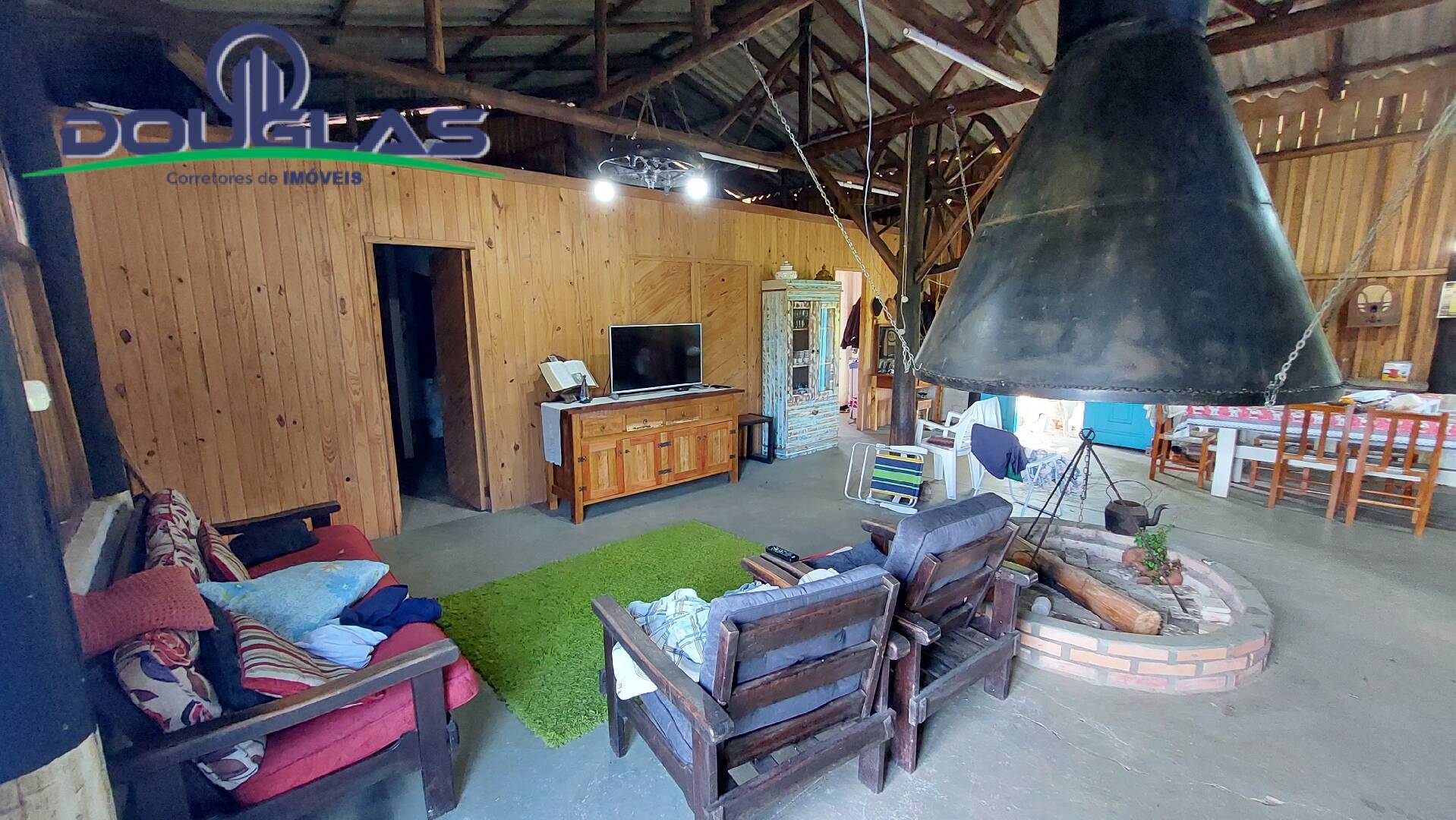 Sítio à venda com 2 quartos, 100m² - Foto 11