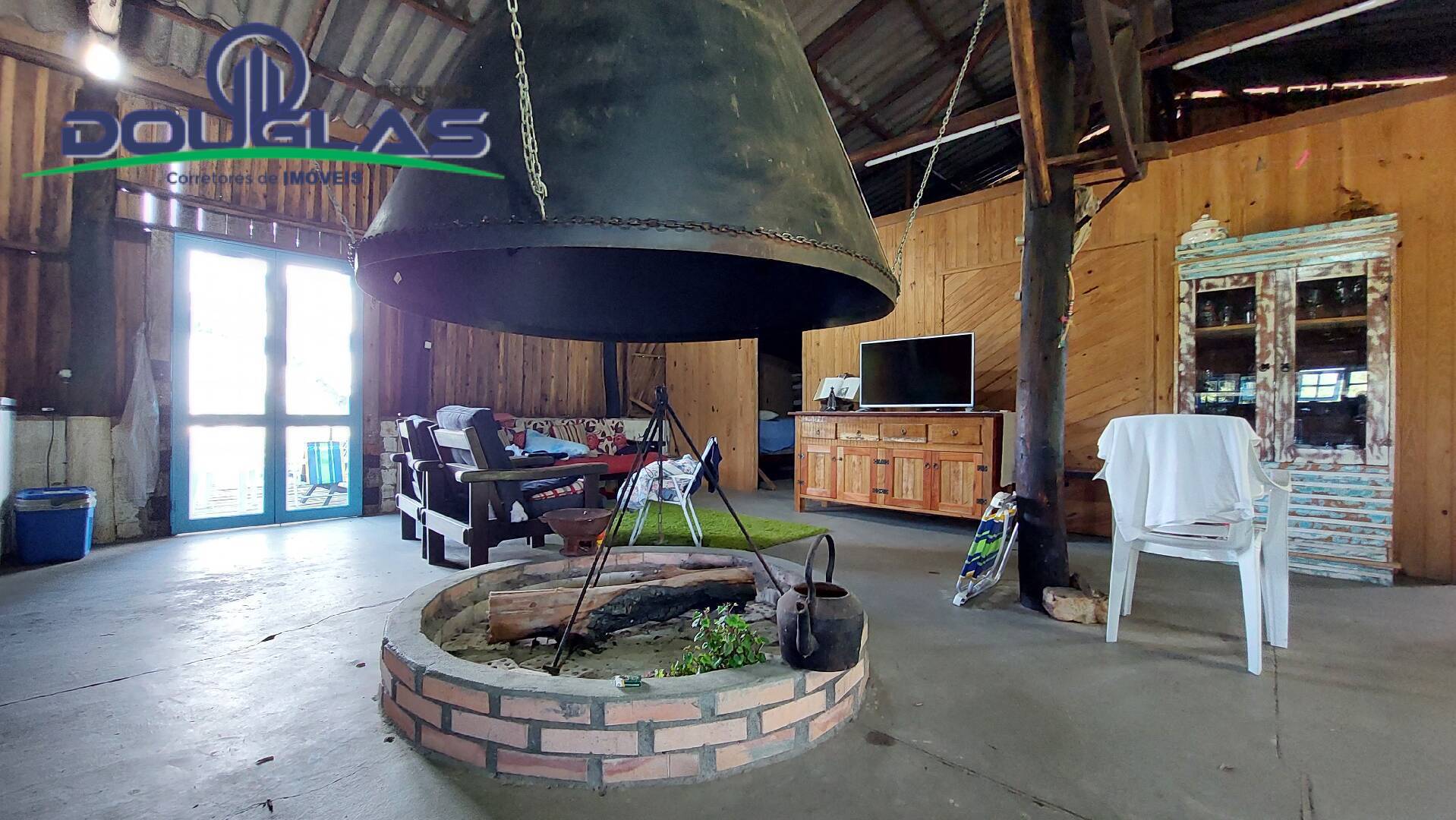 Sítio à venda com 2 quartos, 100m² - Foto 12
