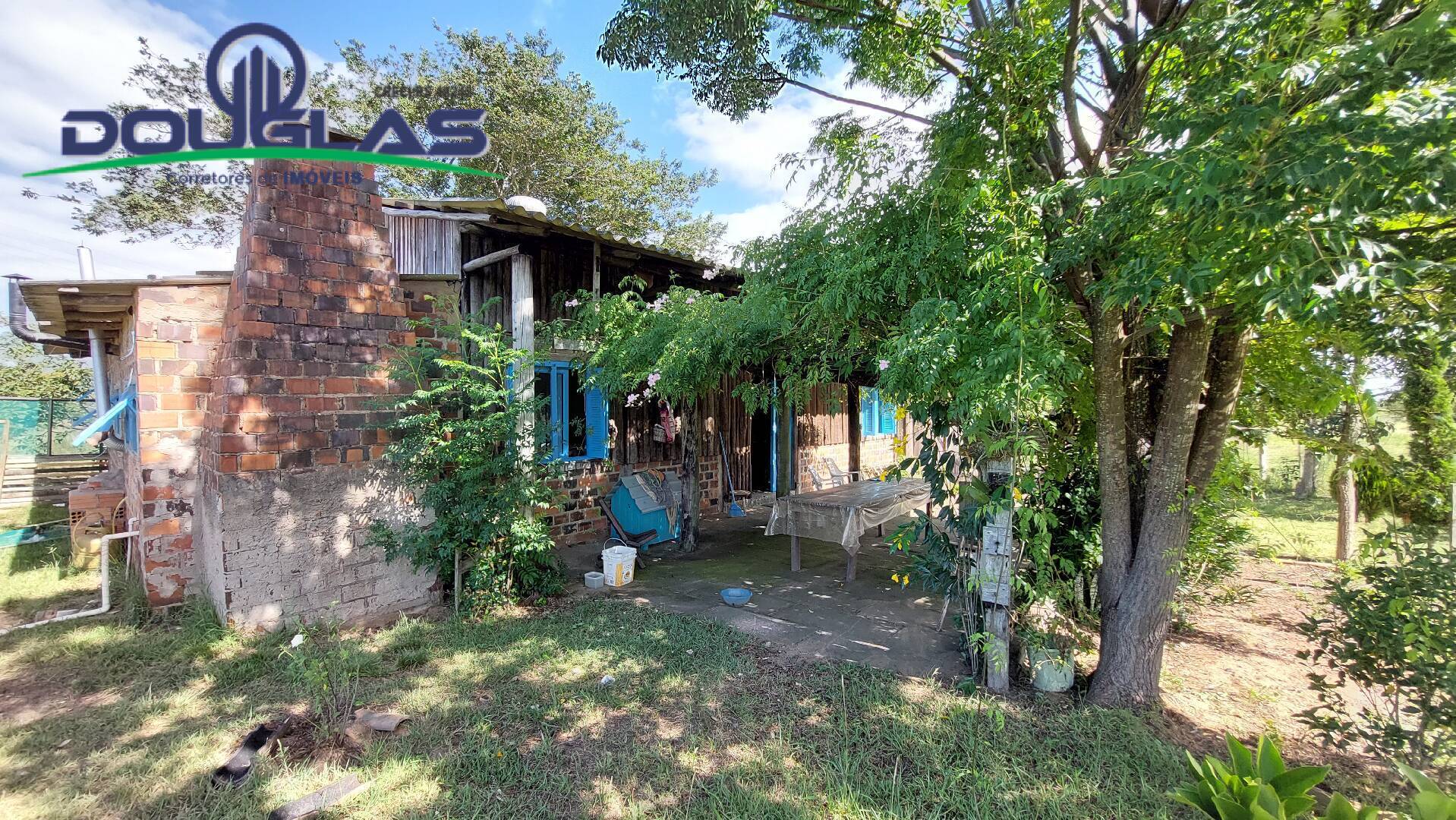 Sítio à venda com 2 quartos, 100m² - Foto 3