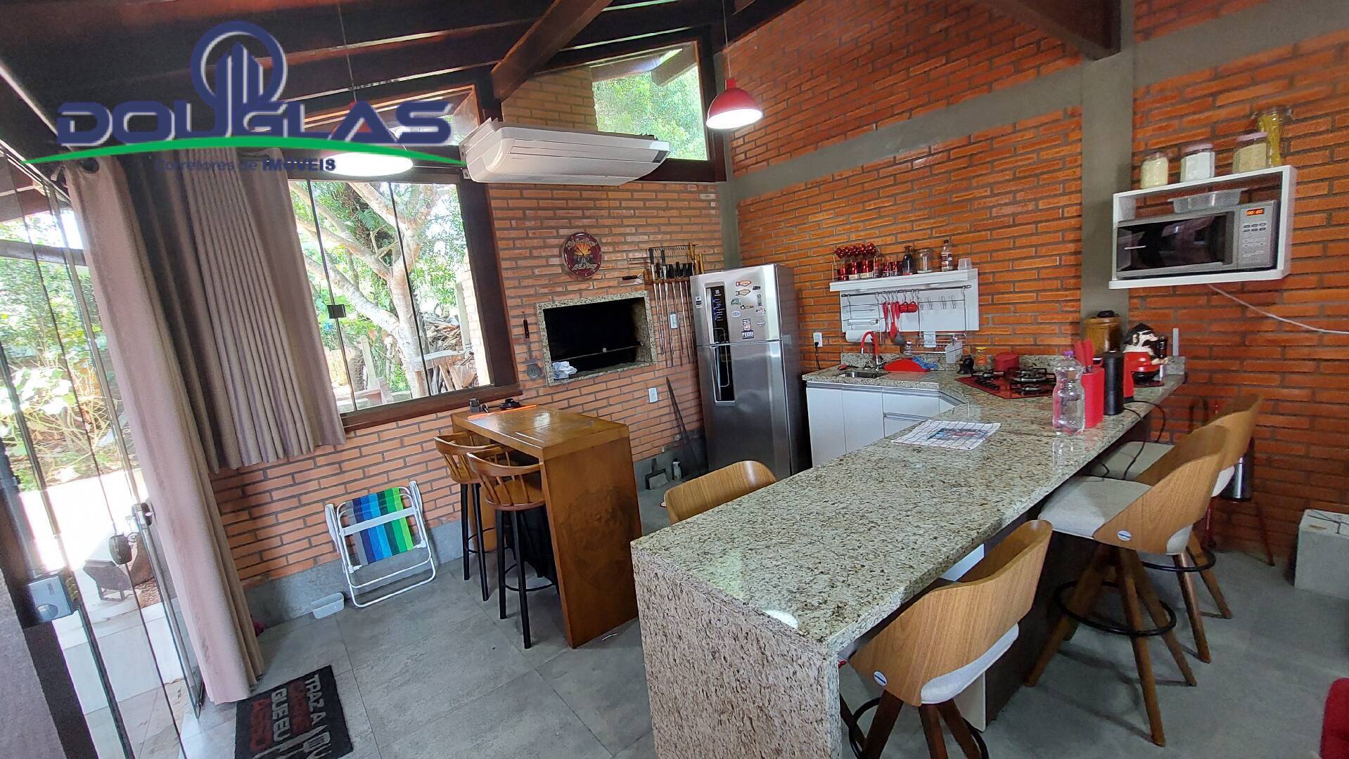 Casa, 3 quartos, 300 m² - Foto 35