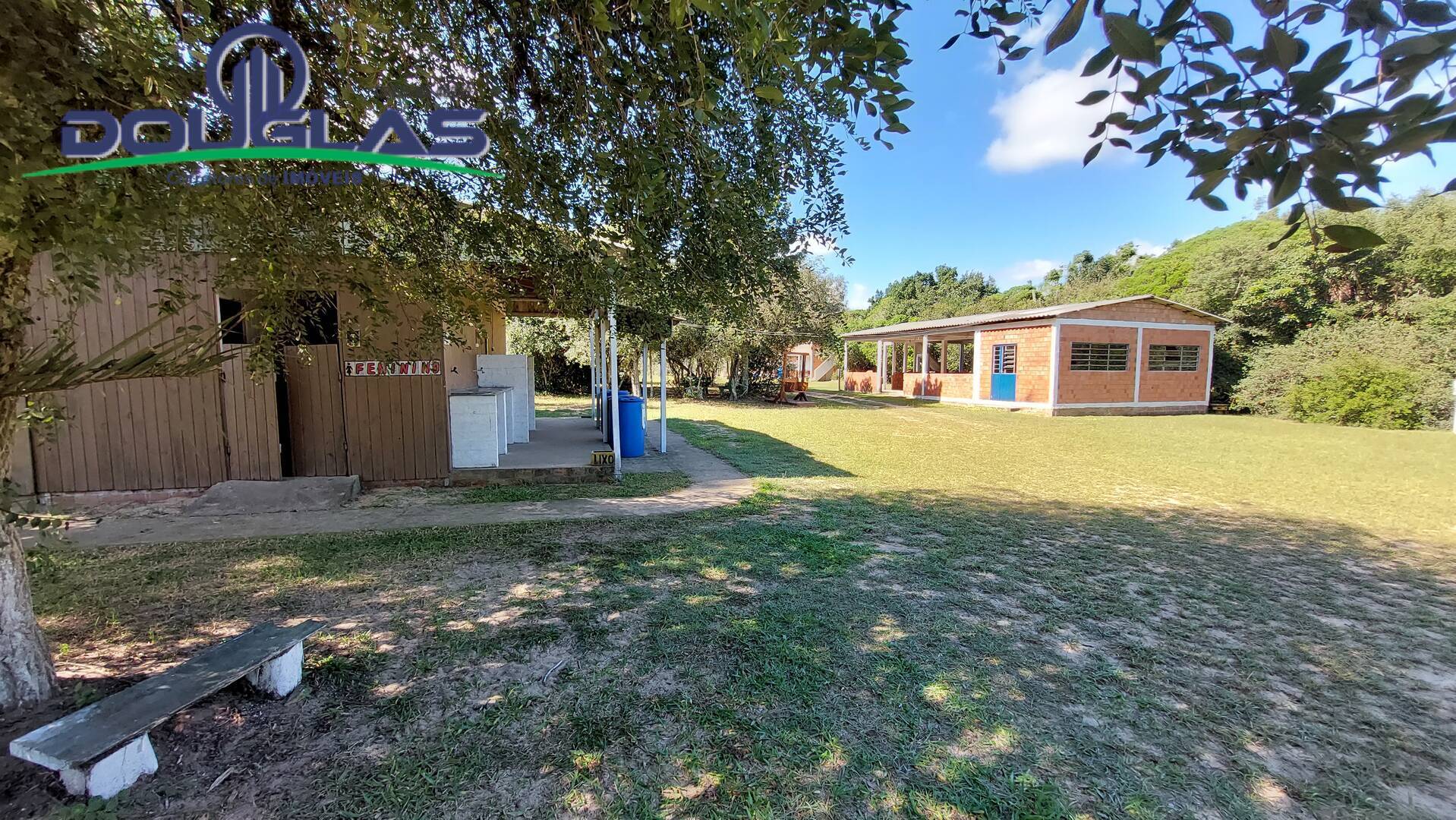 Sítio, 8 quartos, 4 m² - Foto 29