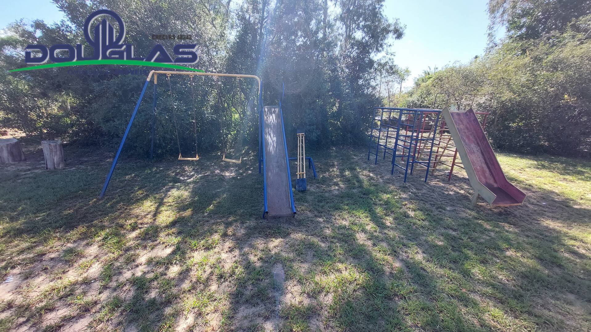 Sítio, 8 quartos, 4 m² - Foto 36