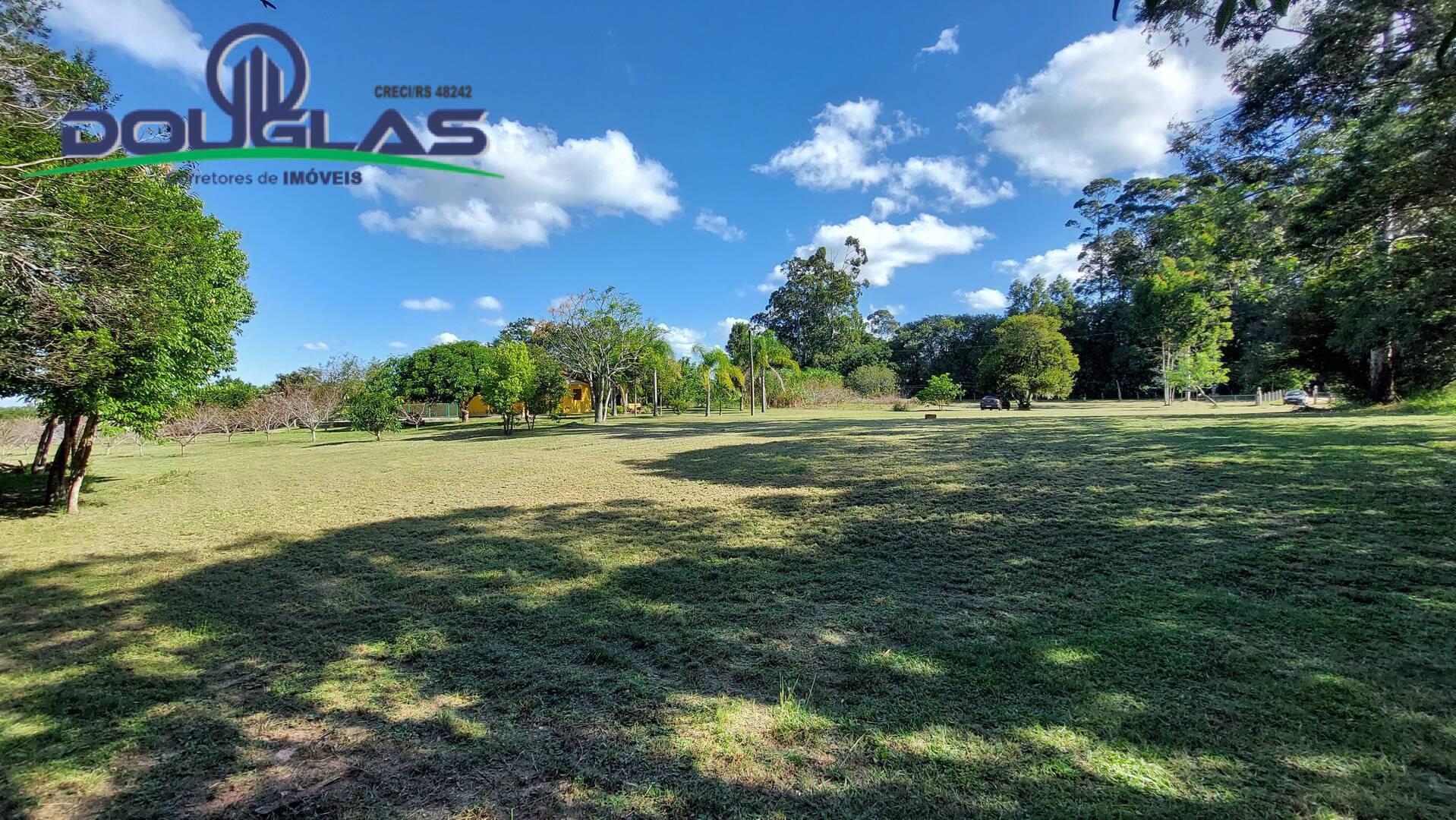 Chácara à venda com 3 quartos, 143m² - Foto 26