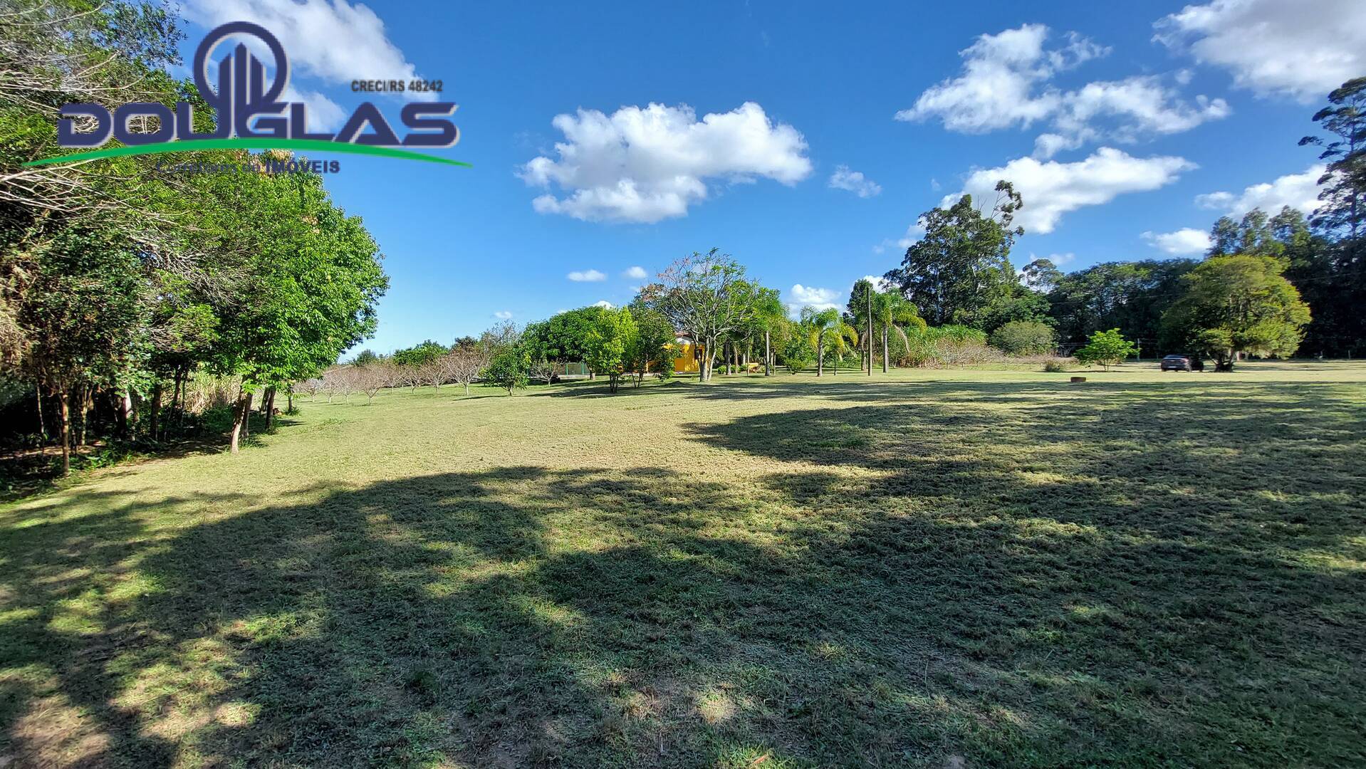Chácara à venda com 3 quartos, 143m² - Foto 27