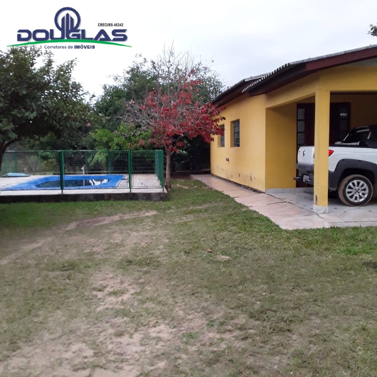 Chácara à venda com 3 quartos, 143m² - Foto 4