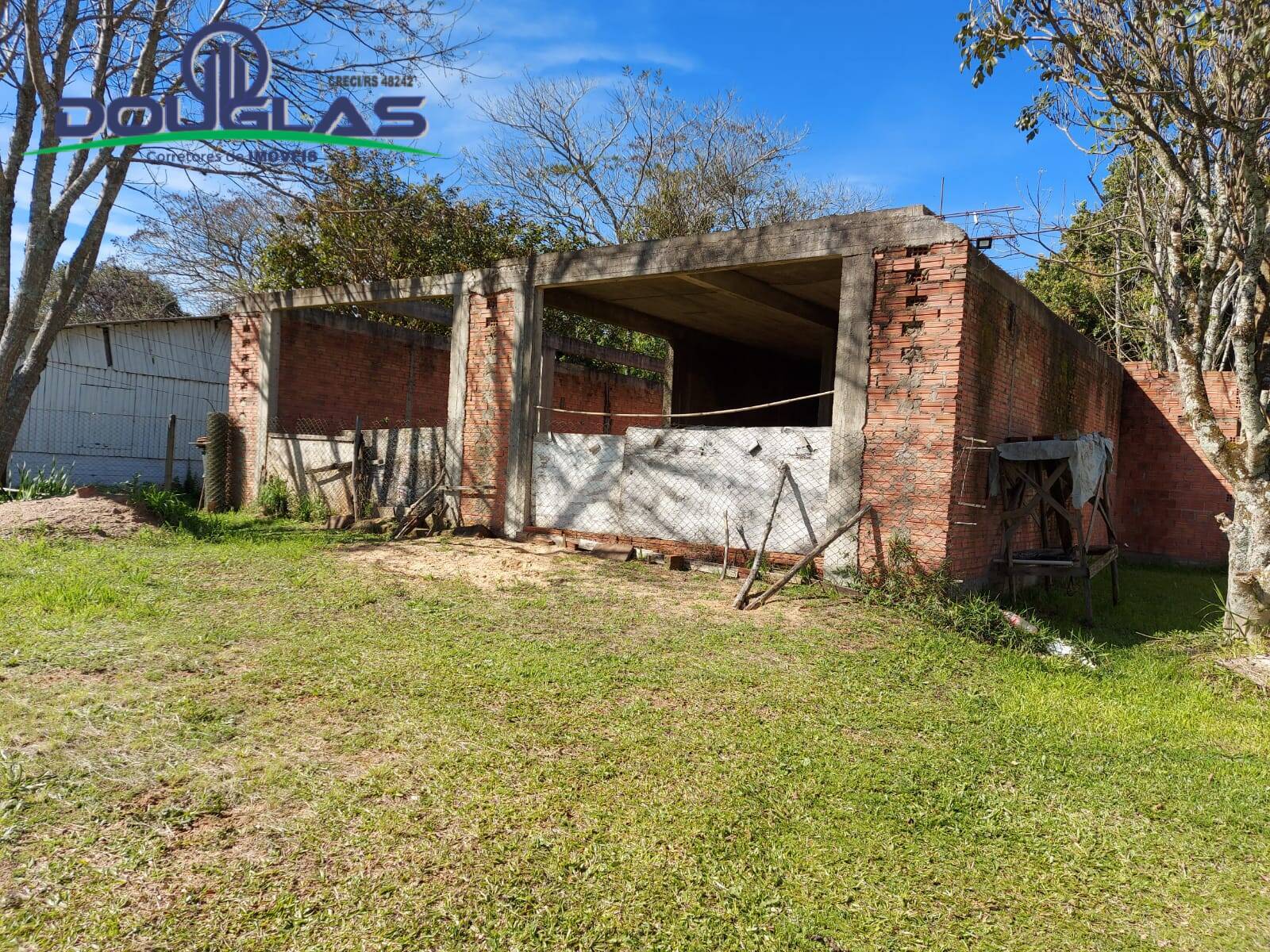 Prédio Inteiro à venda, 2500m² - Foto 2