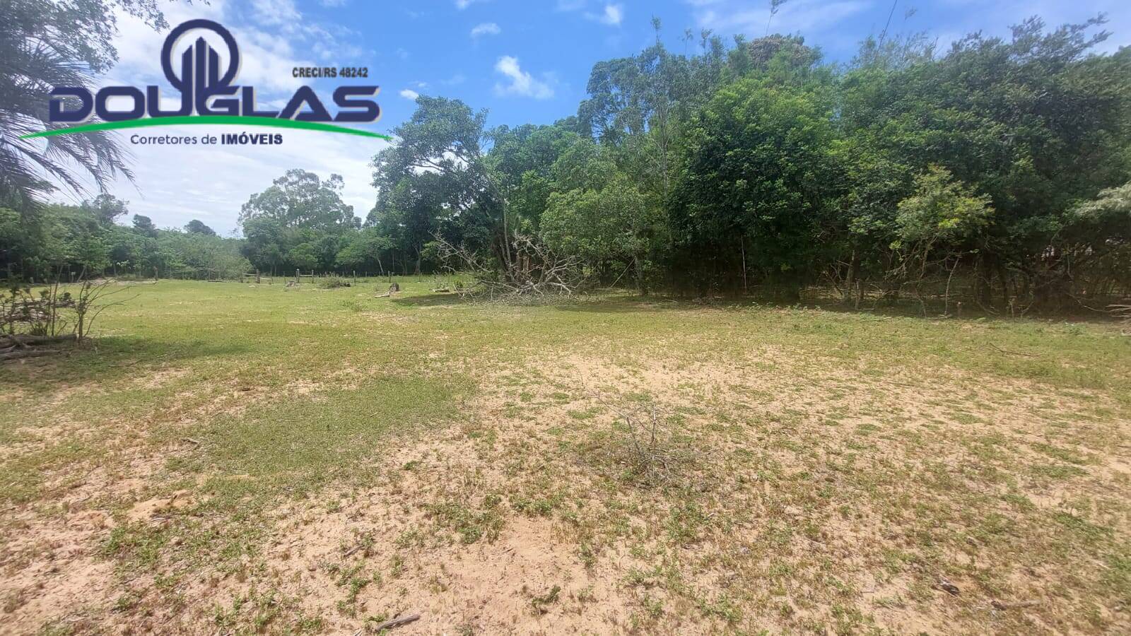 Chácara à venda com 3 quartos, 4m² - Foto 18