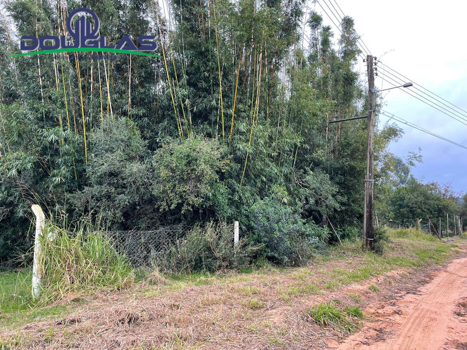 Terreno, 1400 m² - Foto 2