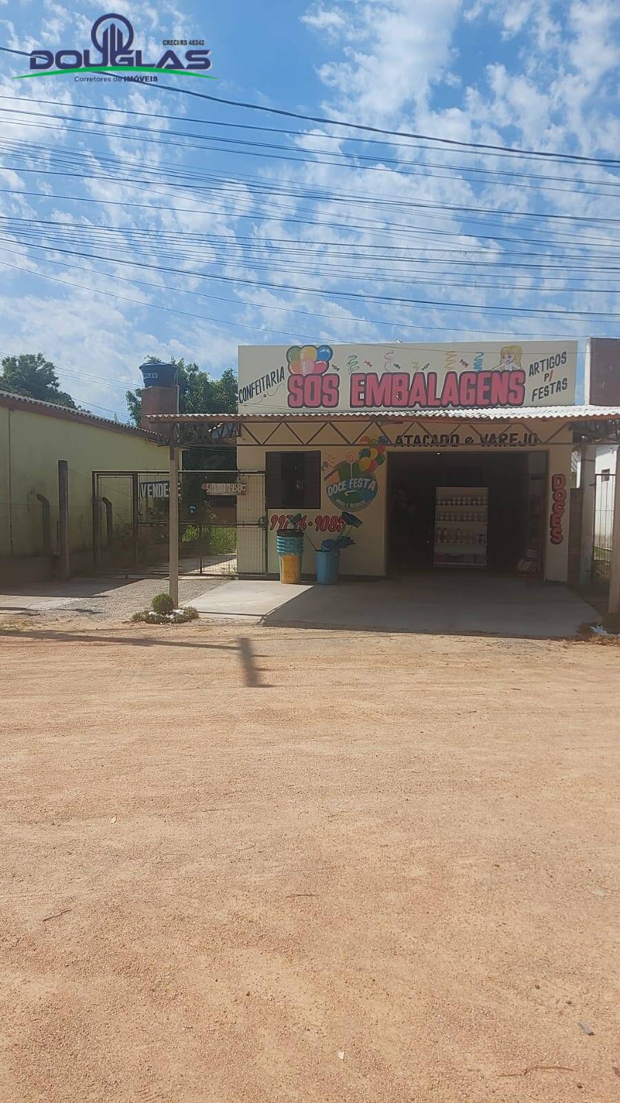 Prédio Inteiro à venda, 300m² - Foto 1