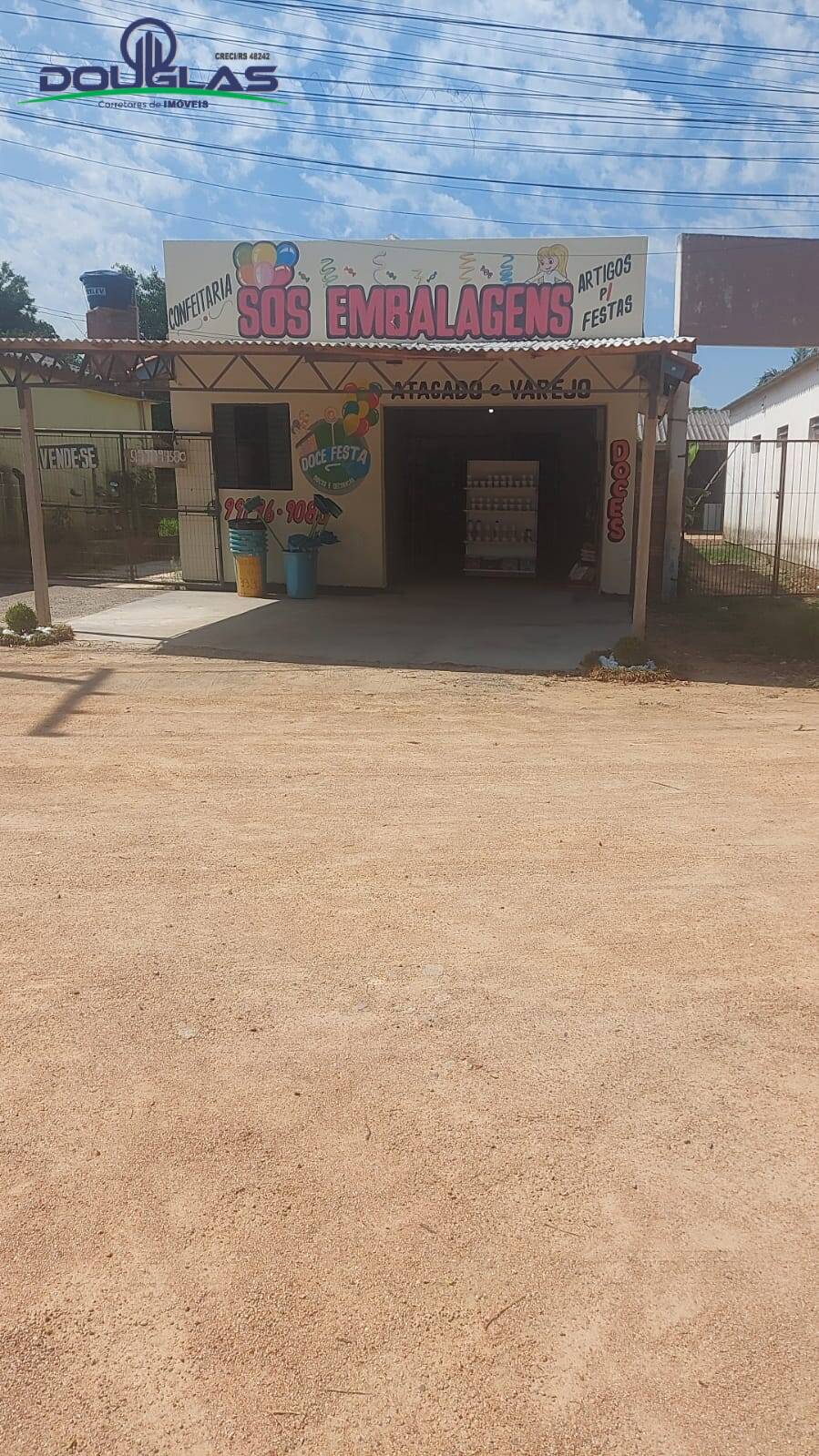 Prédio Inteiro à venda, 300m² - Foto 2