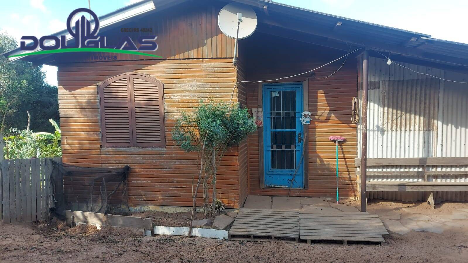 Chácara à venda com 2 quartos, 204080m² - Foto 2