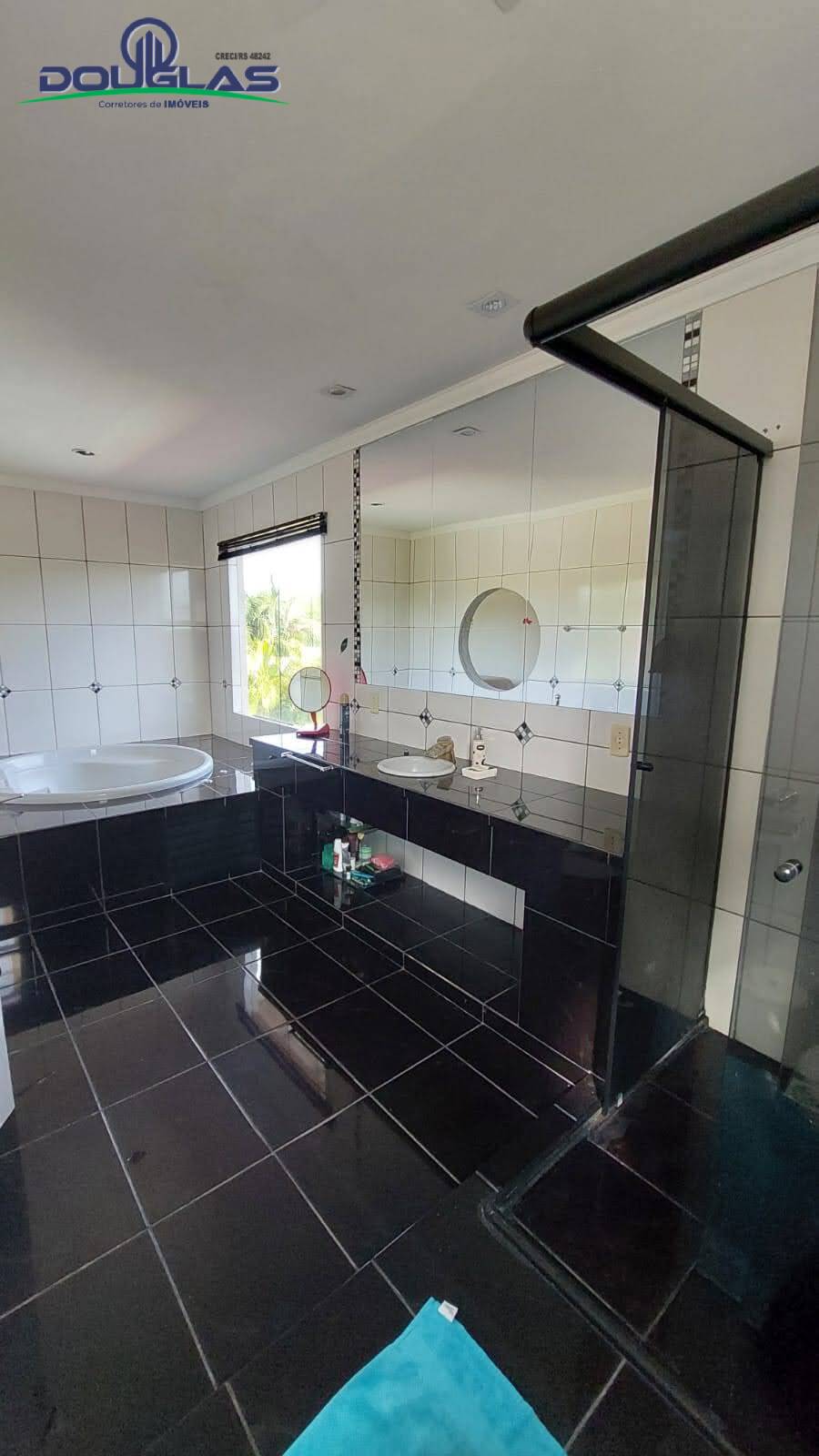 Casa, 3 quartos, 341 m² - Foto 19