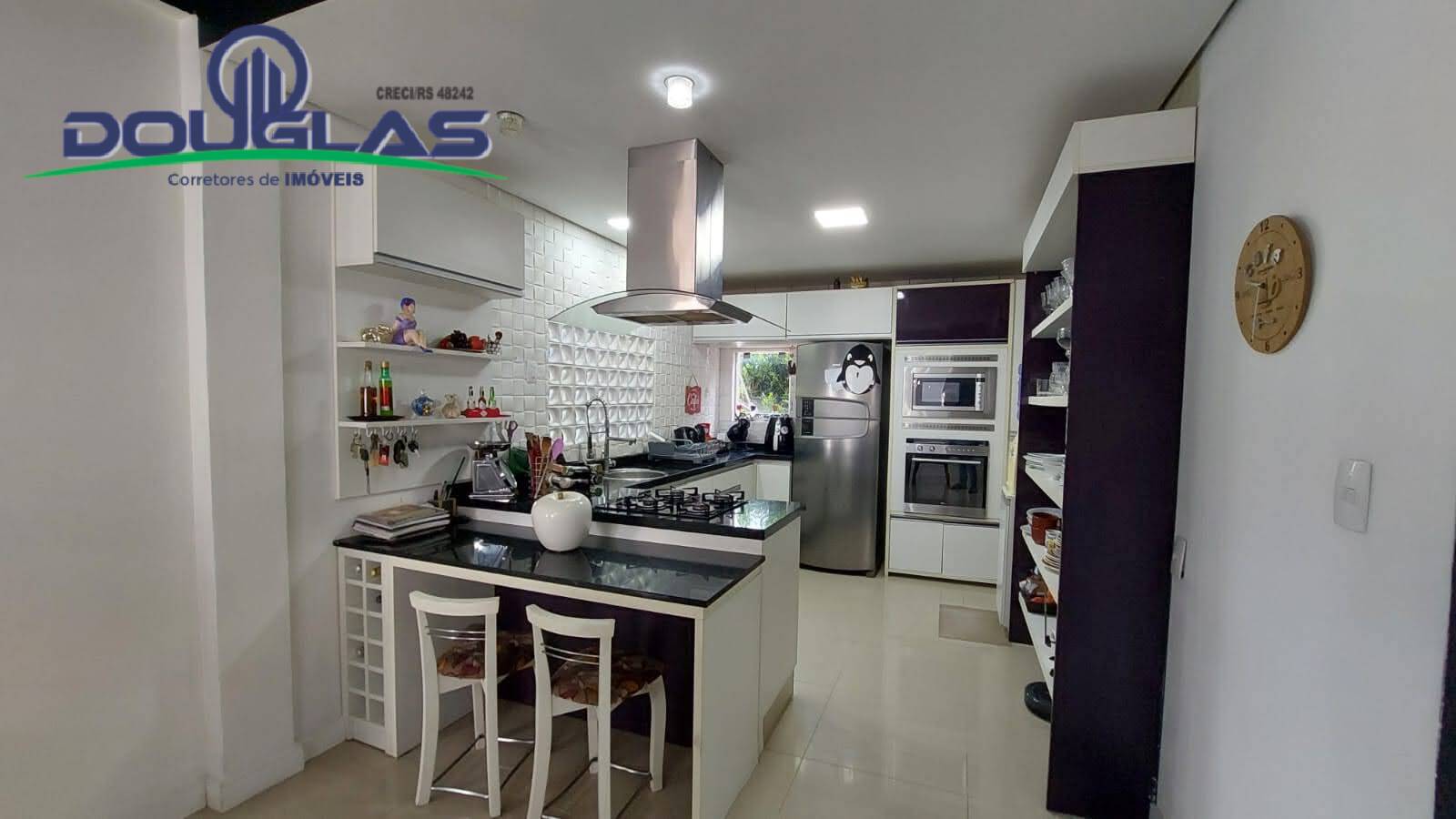 Casa, 3 quartos, 341 m² - Foto 31