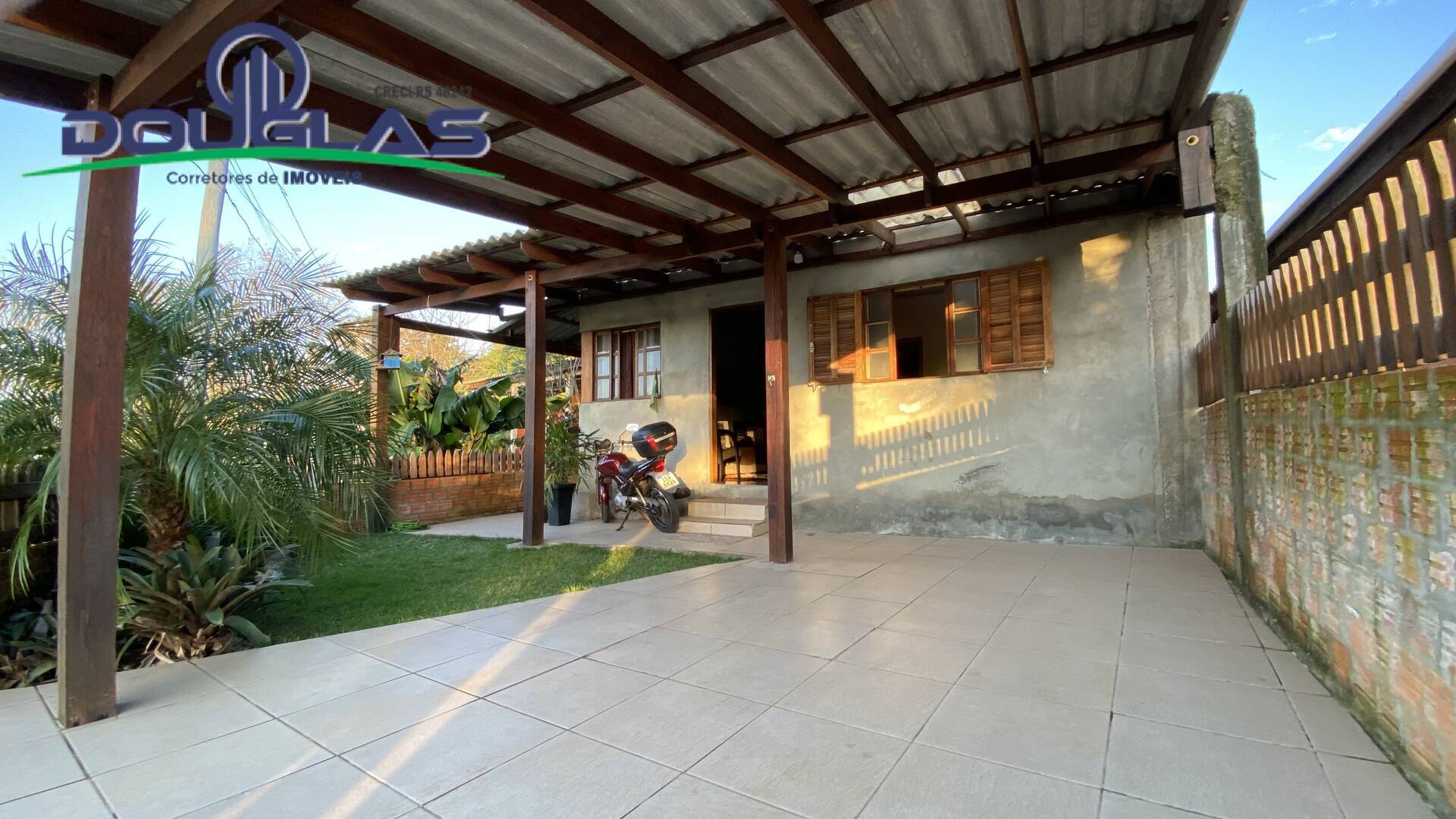 Casa à venda e aluguel com 3 quartos - Foto 2