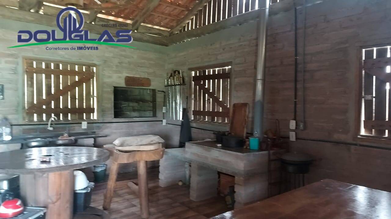 Sítio, 2 quartos, 1 m² - Foto 10