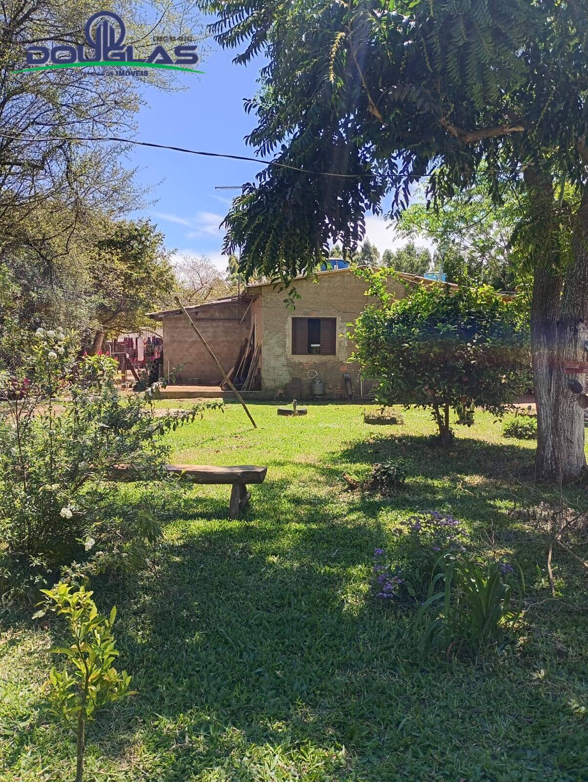 Sítio, 1 quarto, 1024 m² - Foto 1